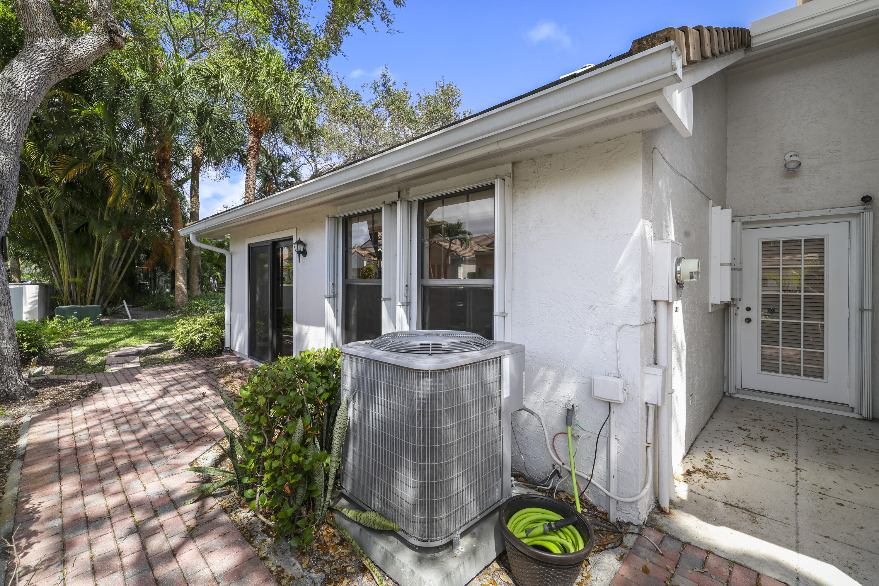 461 Coral Cove Drive