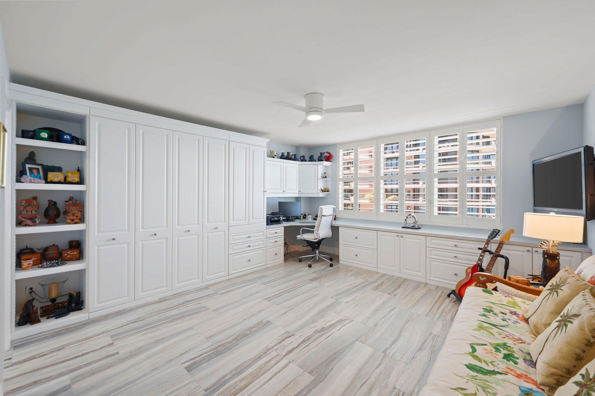 500 Ocean Drive E4c