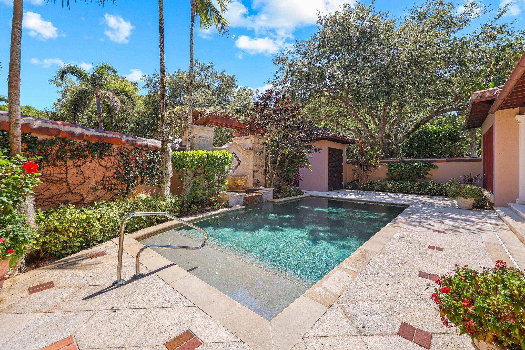 441 Via Del Orso Drive