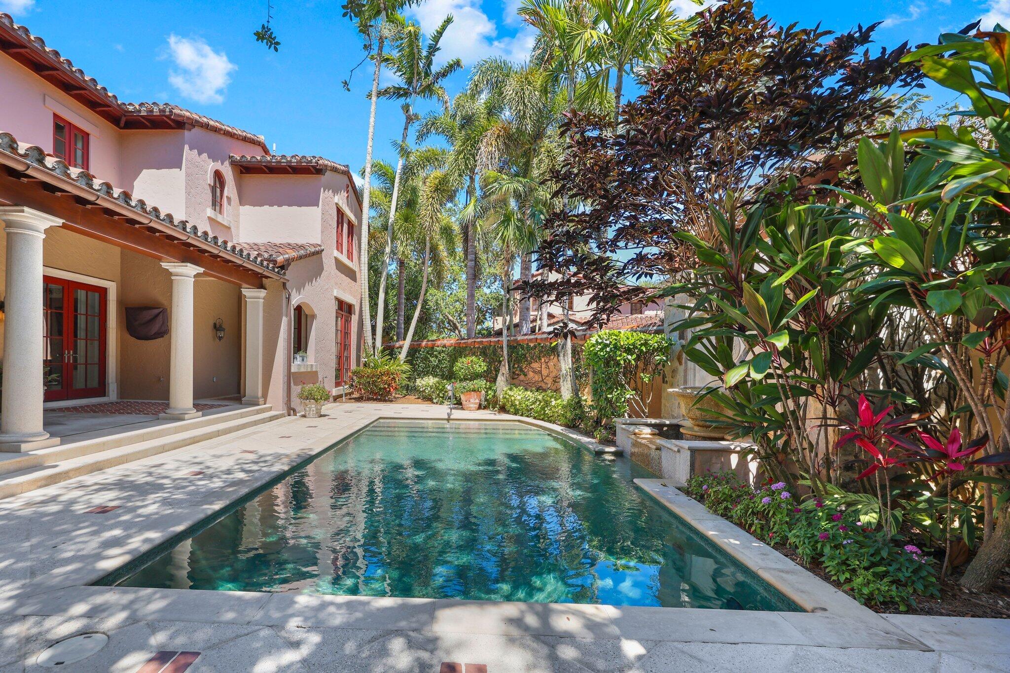 441 Via Del Orso Drive