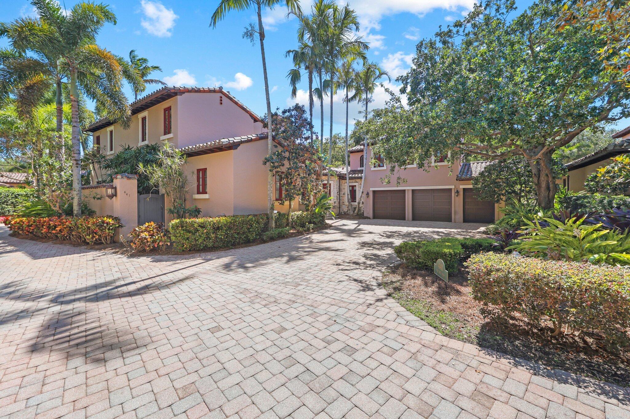 441 Via Del Orso Drive