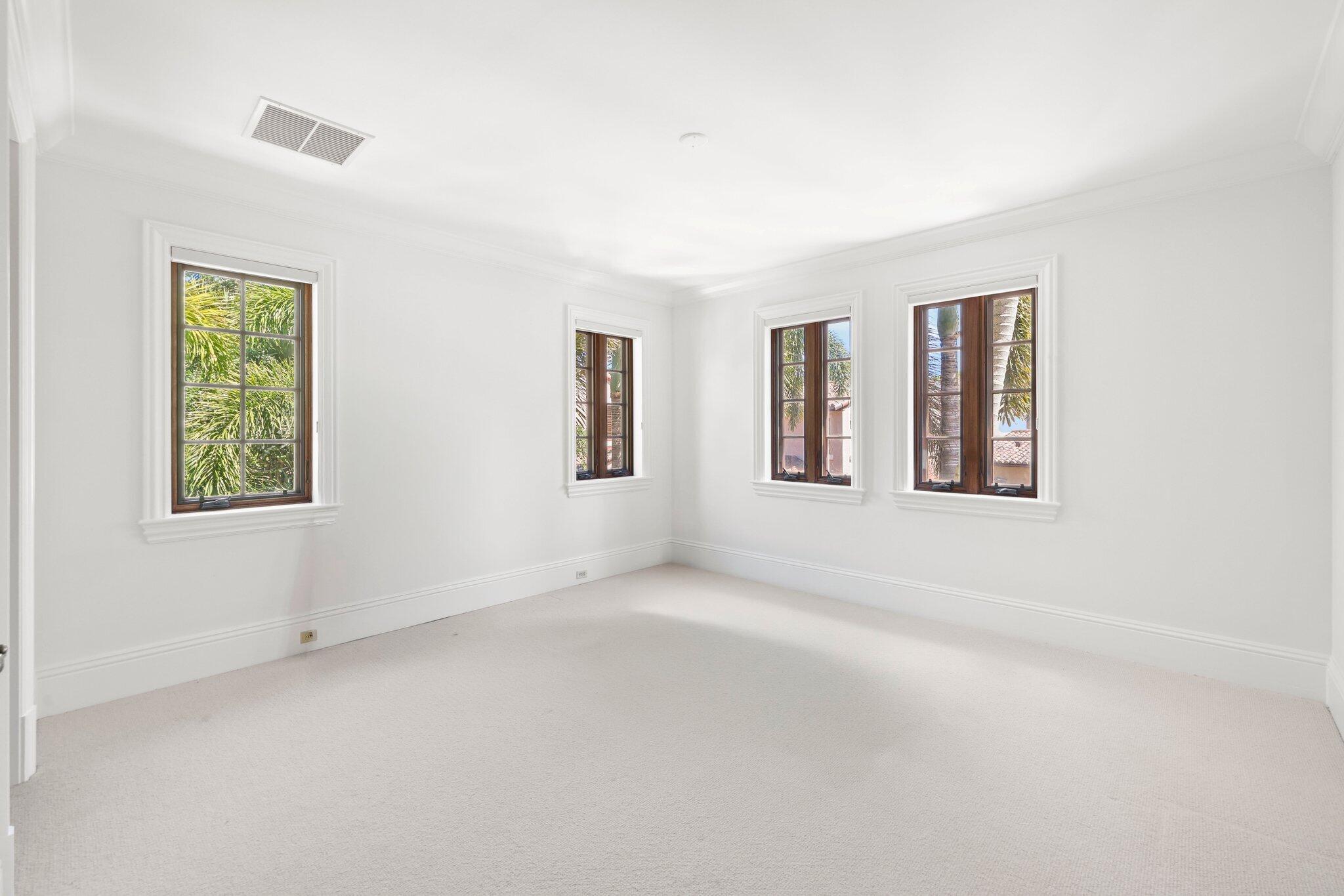 441 Via Del Orso Drive