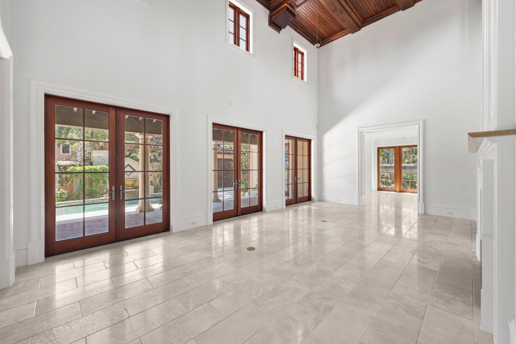 441 Via Del Orso Drive