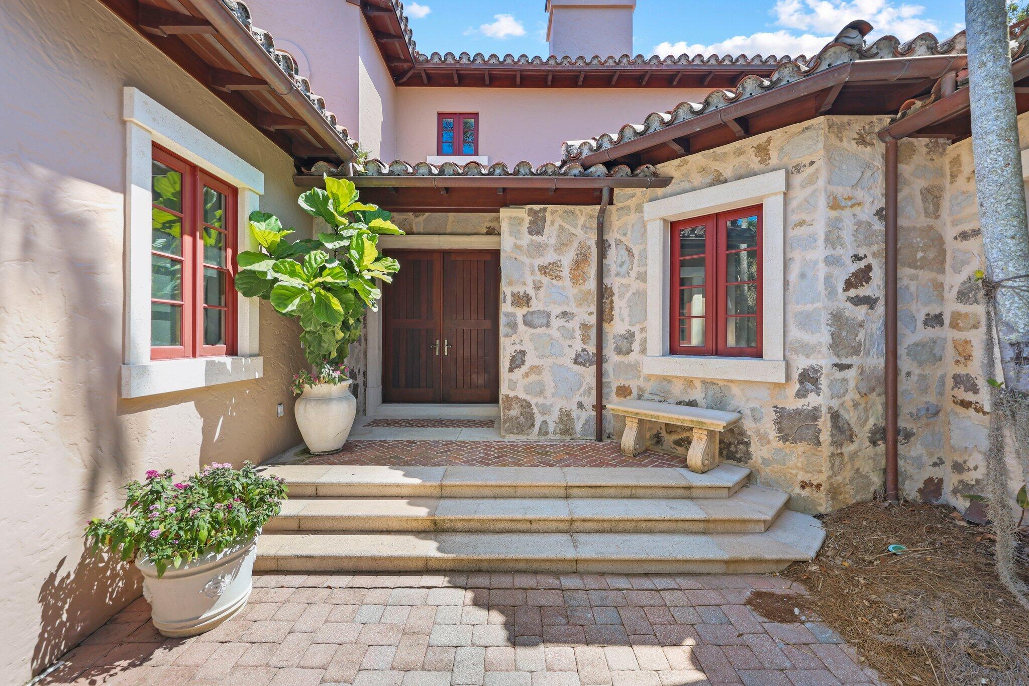 441 Via Del Orso Drive
