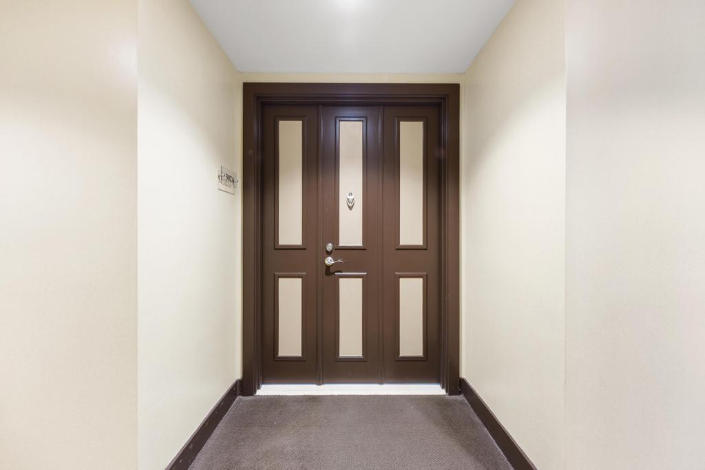 3610 Gardens Parkway 502a