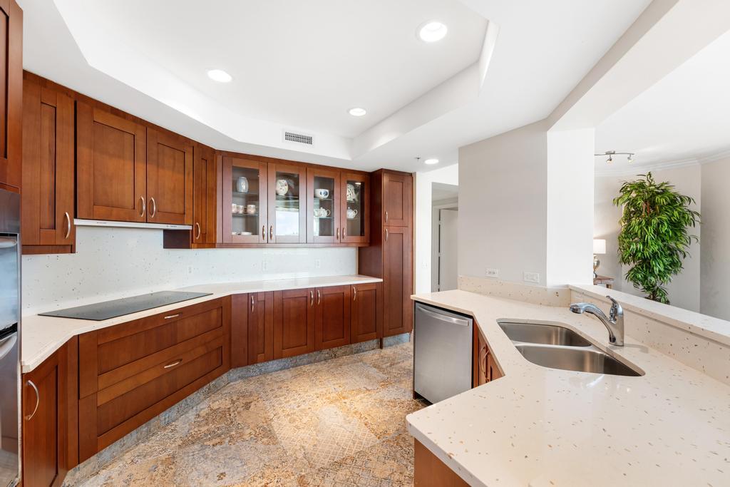 3610 Gardens Parkway 502a