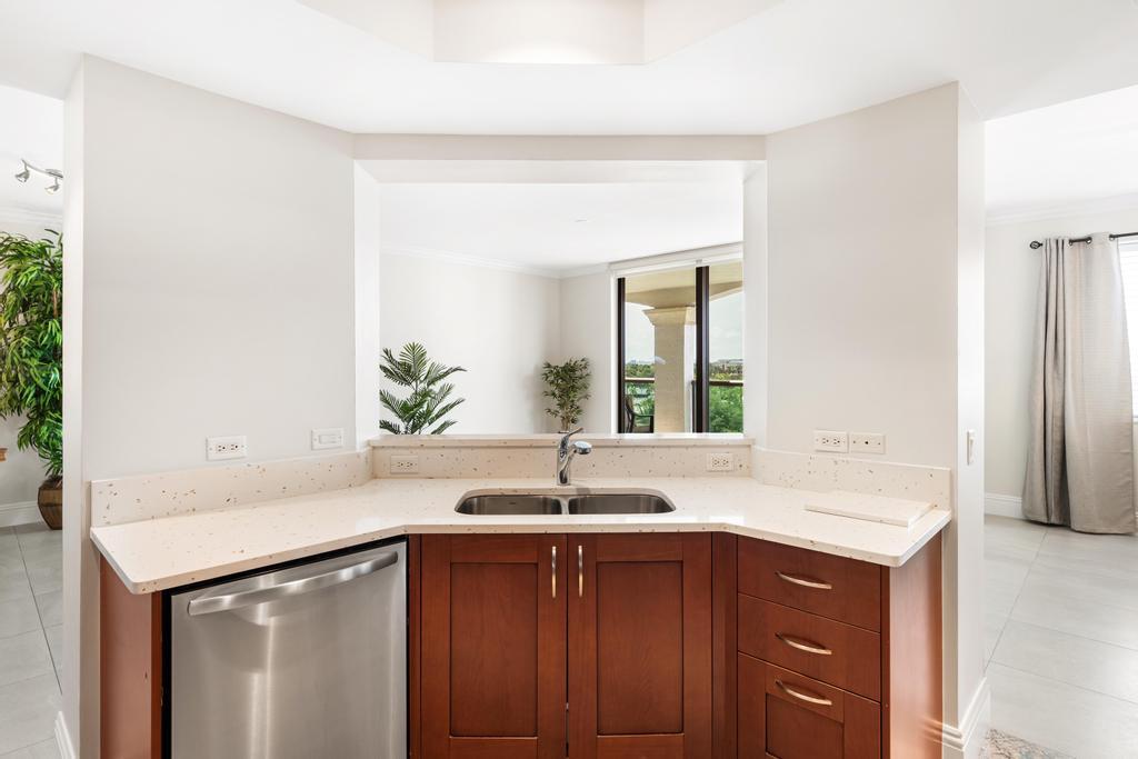 3610 Gardens Parkway 502a