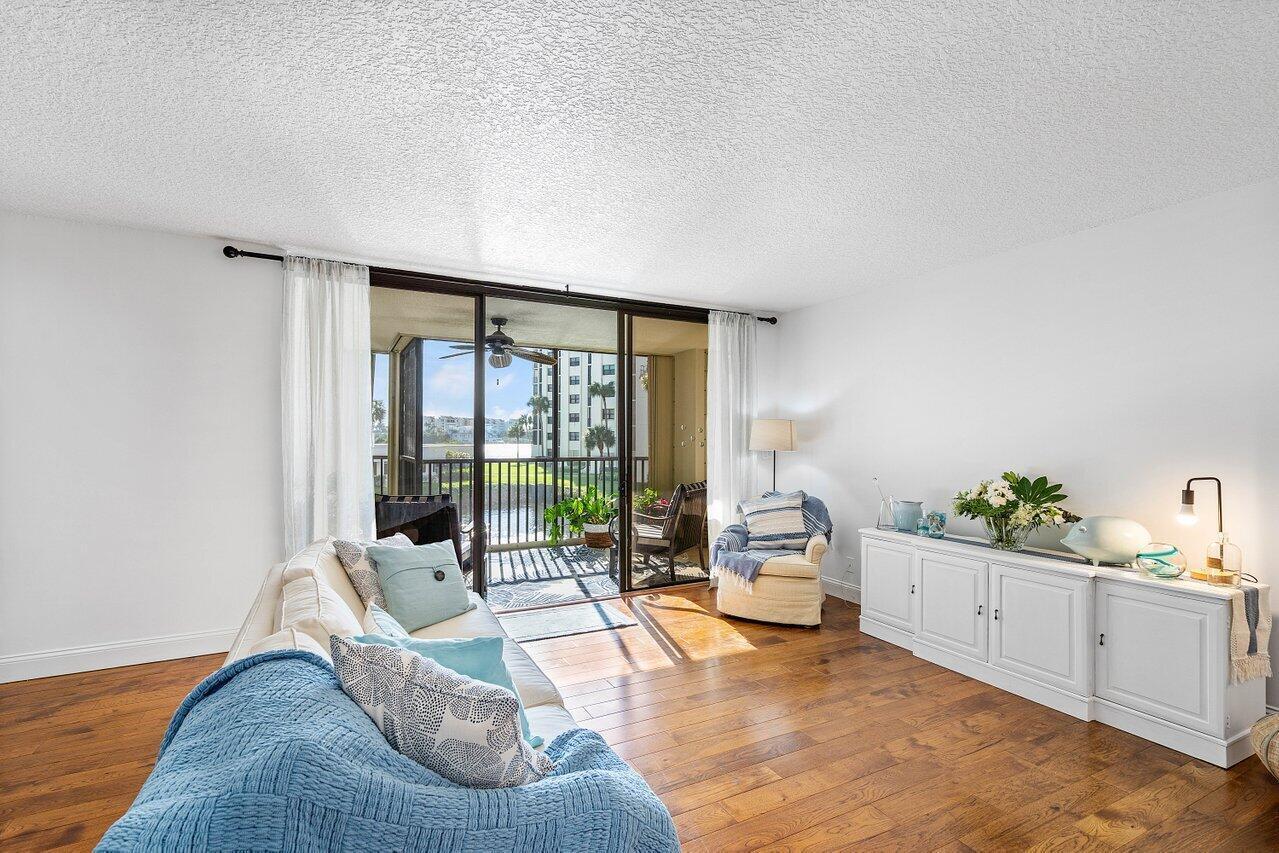 19800 Sandpointe Bay Drive 205