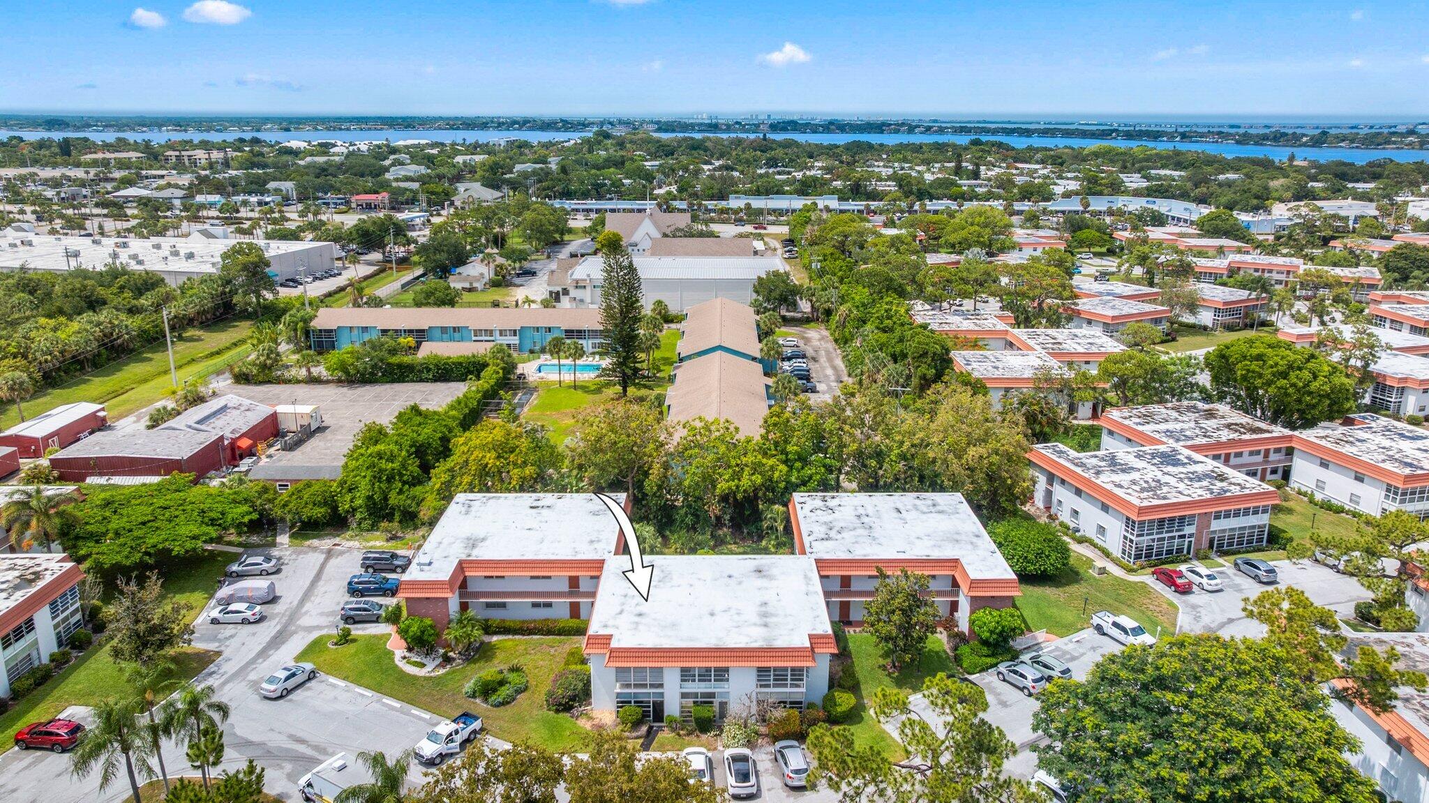 2600 SE Ocean Boulevard W5
