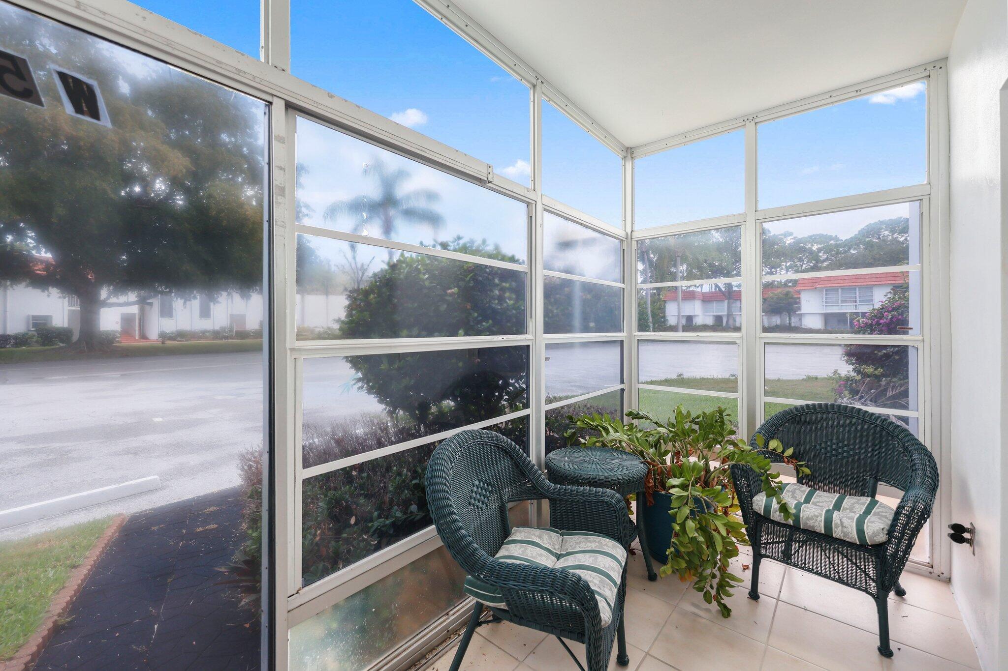 2600 SE Ocean Boulevard W5