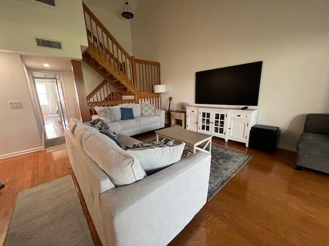 2604 N Fairway Dr Drive N
