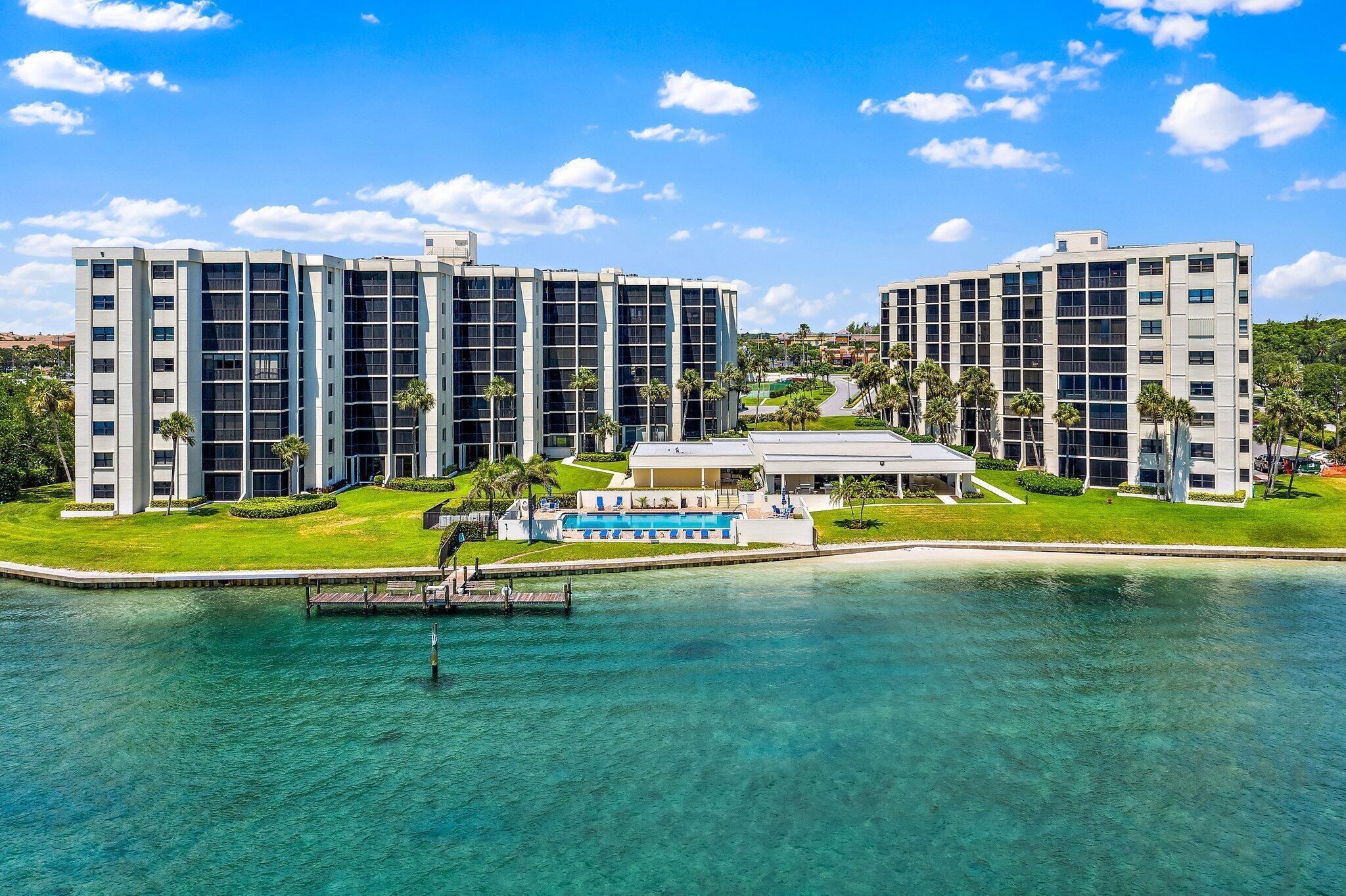 19800 N SANDPOINTE BAY N Drive N 201