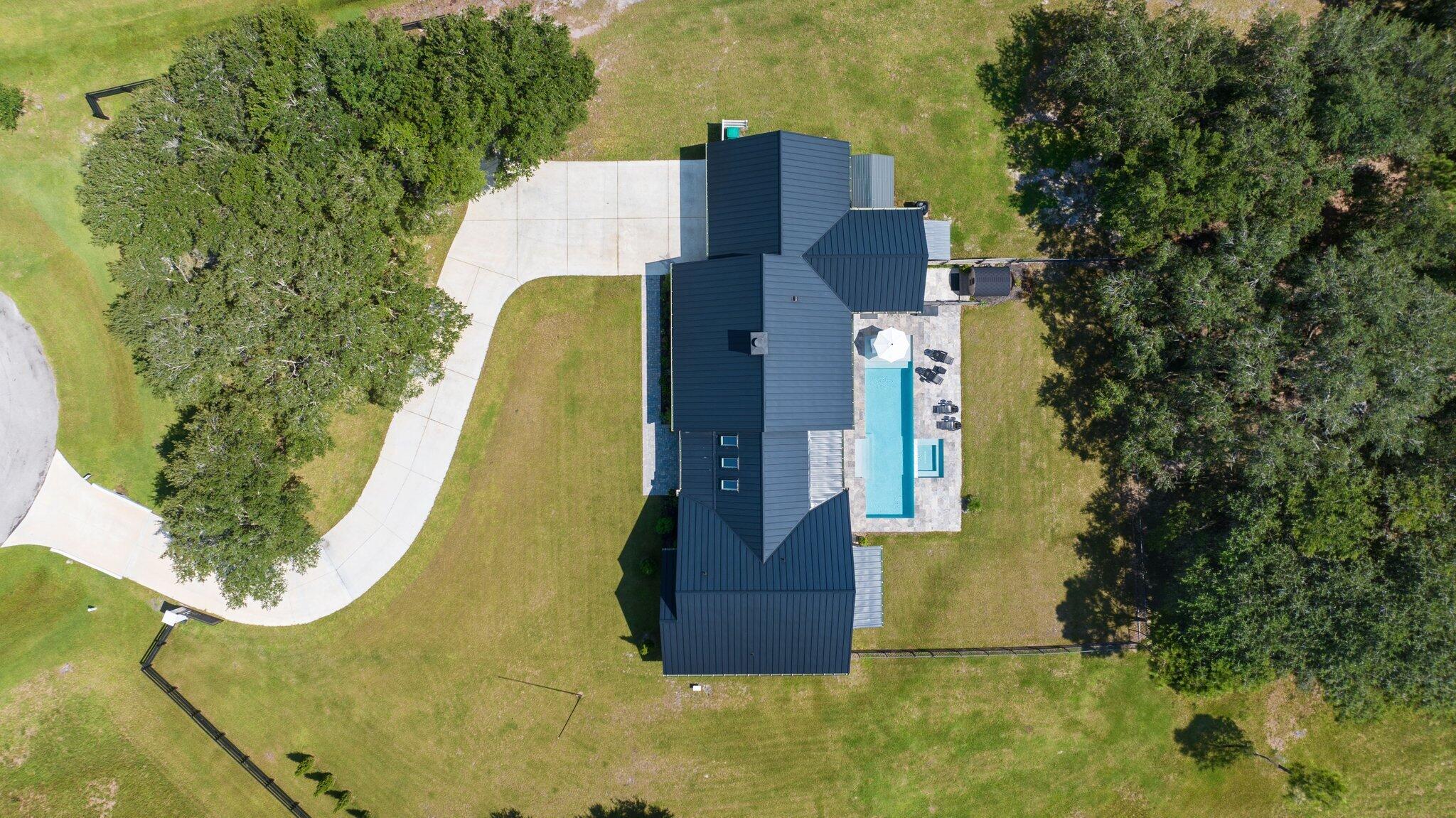 1955 SE 137TH Way