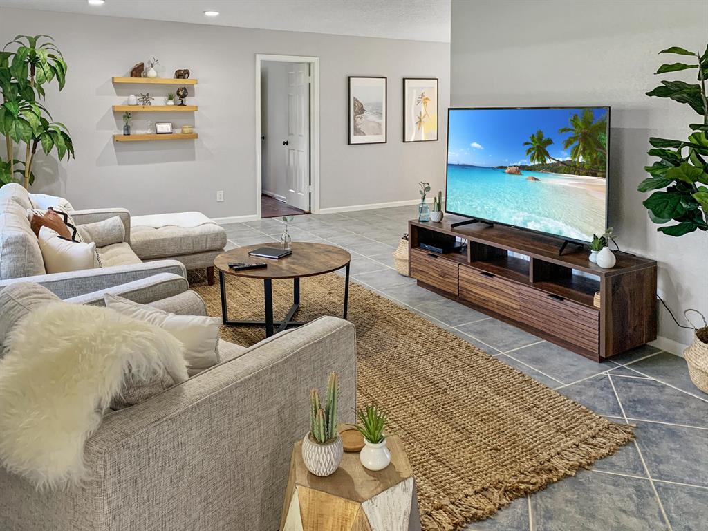 5900 Tidewater Drive