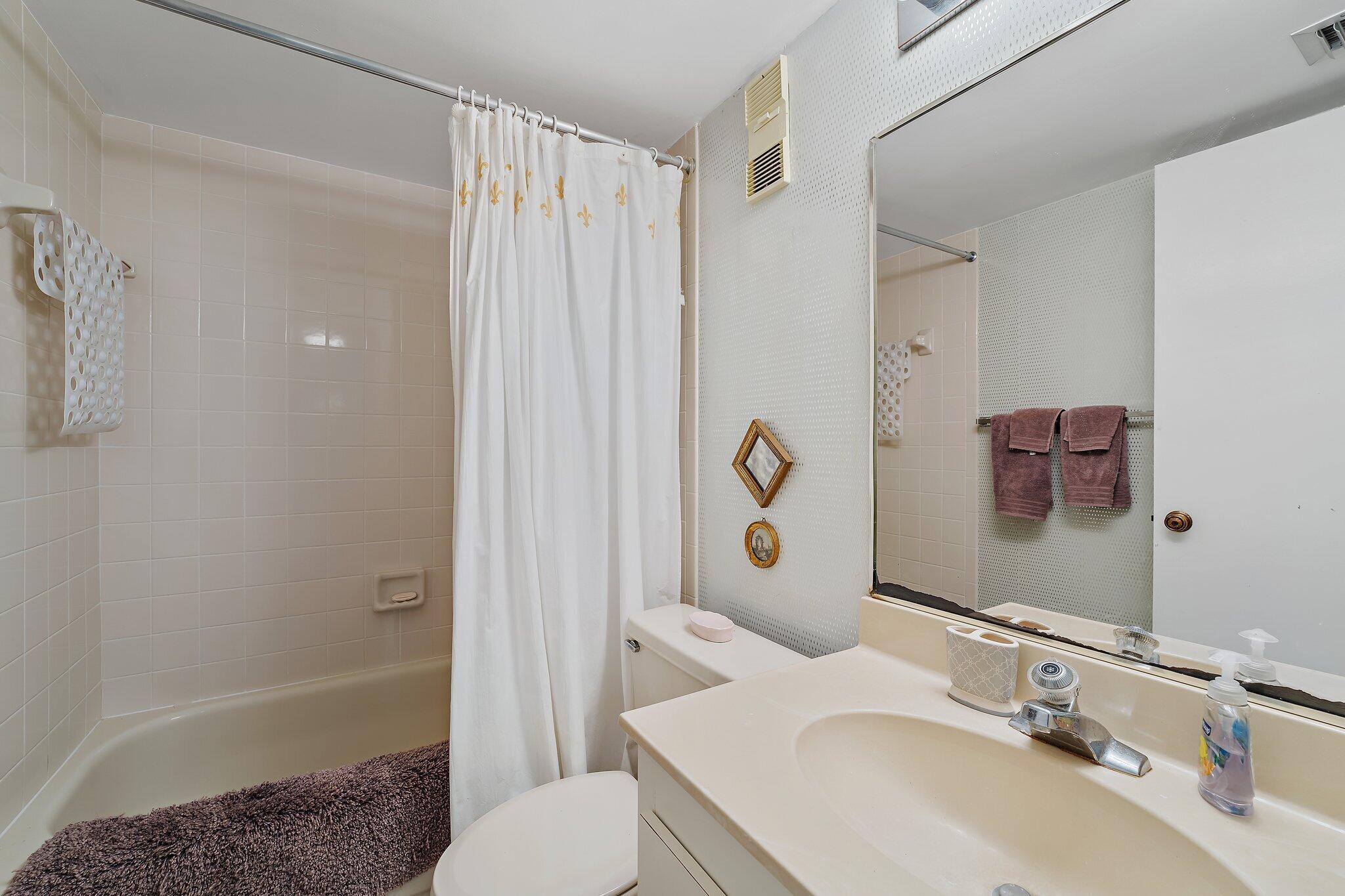 353 S Us Highway 1 Unit: A107