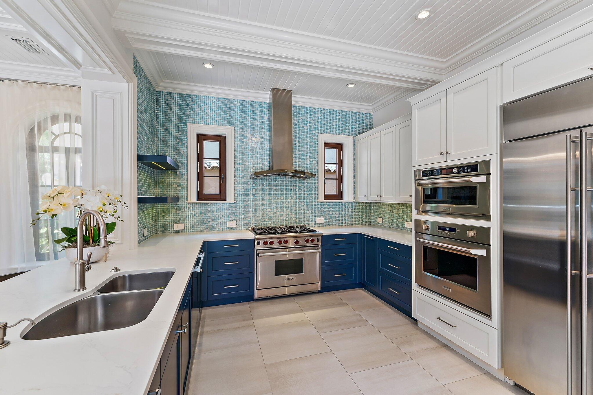 430 Via Del Orso Drive