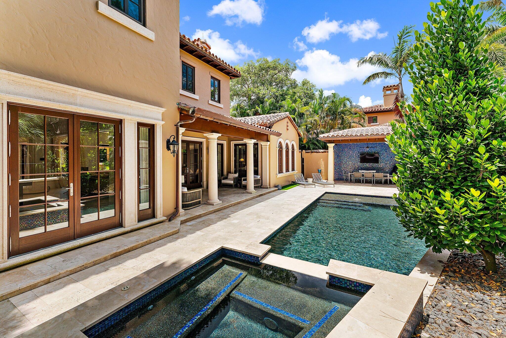 430 Via Del Orso Drive