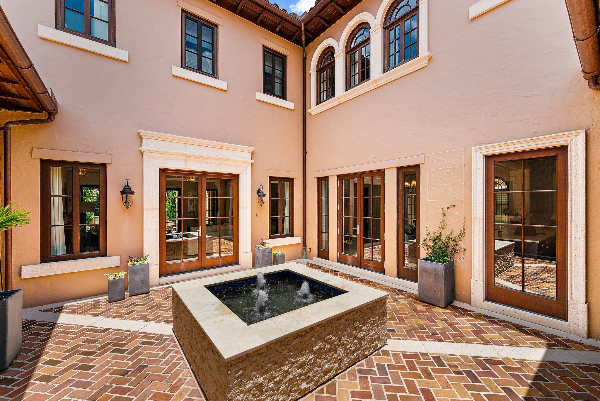 430 Via Del Orso Drive