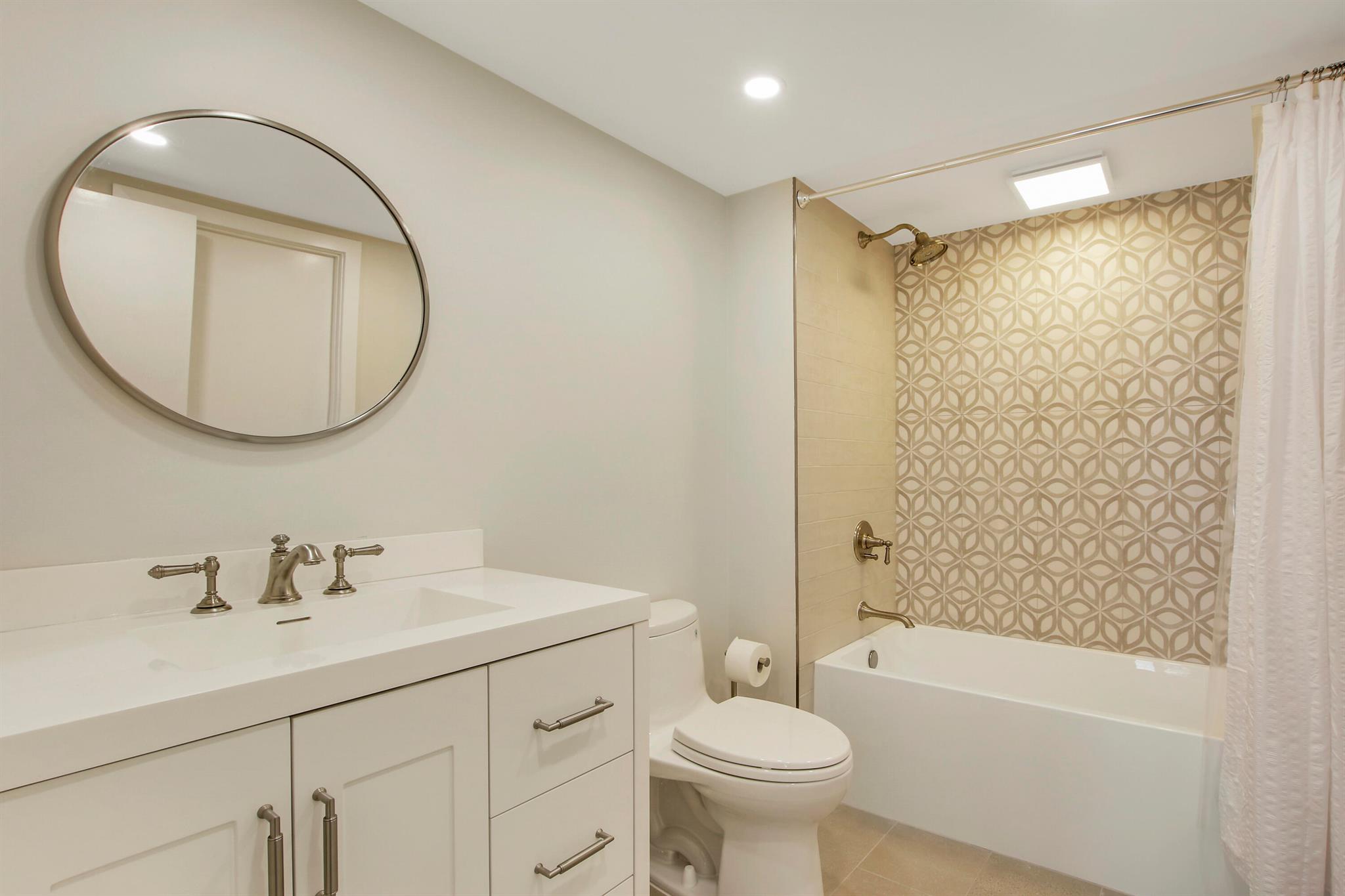 500 Ocean Drive Unit: E-9a