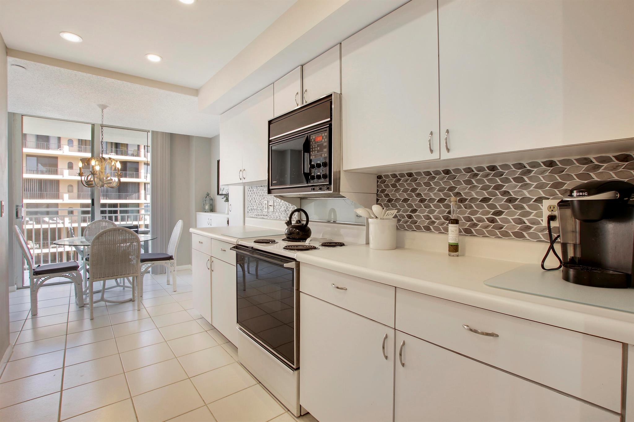 500 Ocean Drive Unit: E-9a