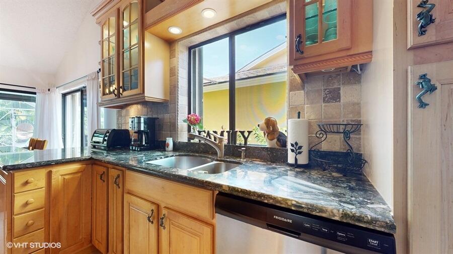 128 Cape Pointe Circle