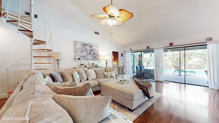 128 Cape Pointe Circle