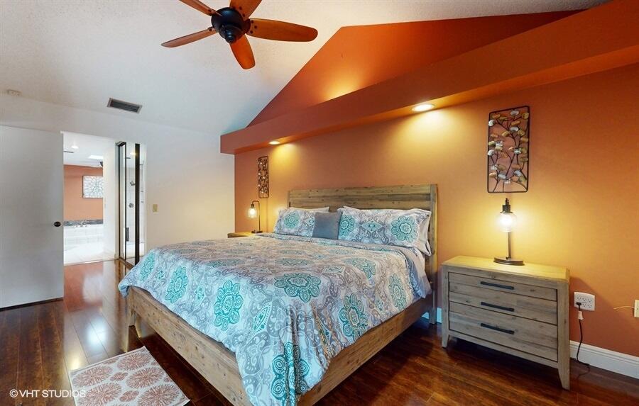 128 Cape Pointe Circle