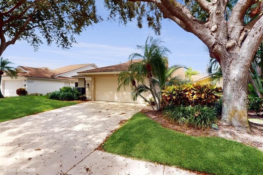 128 Cape Pointe Circle