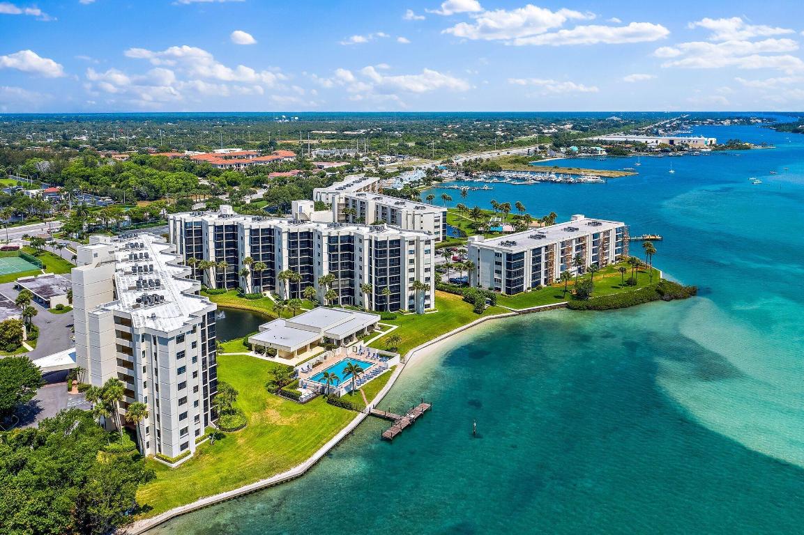 19800 Sandpointe Bay Drive