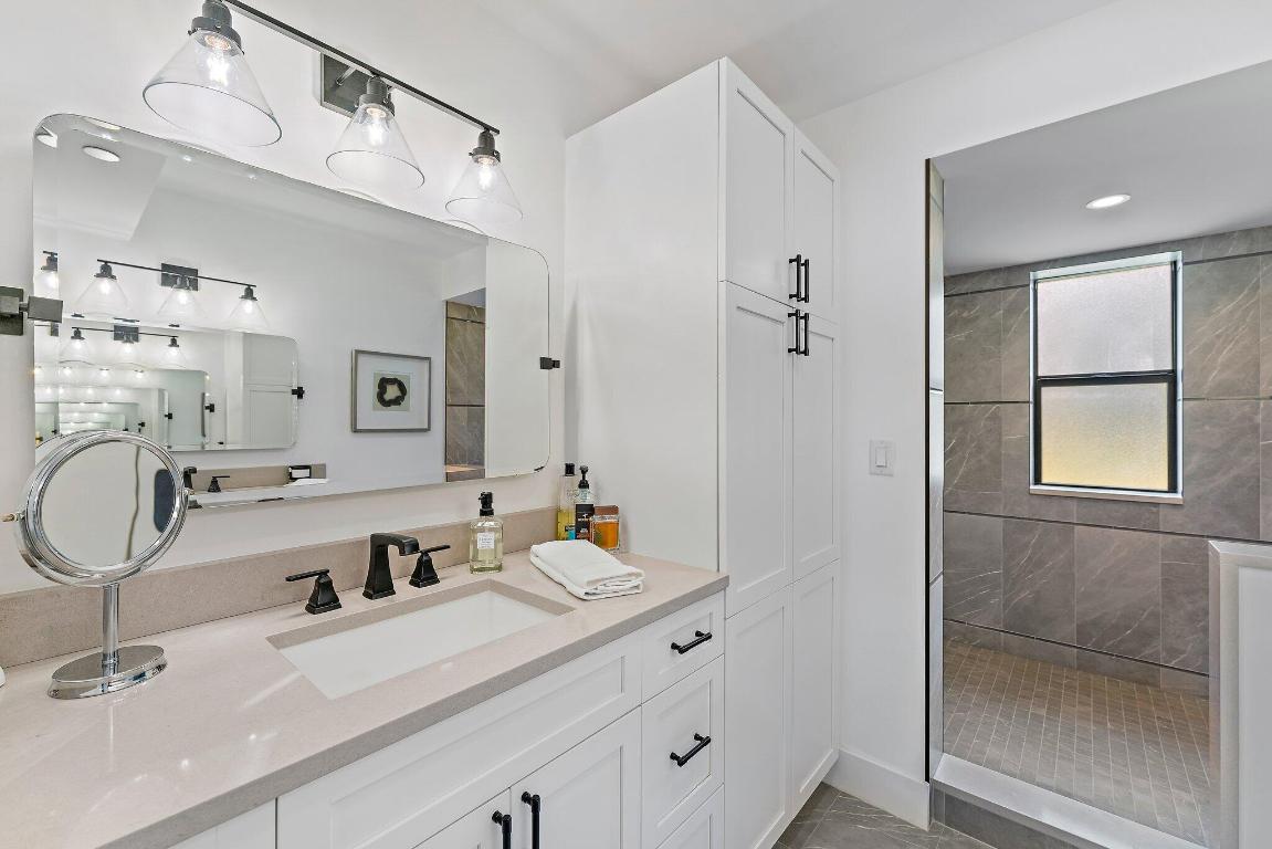 19800 Sandpointe Bay Drive