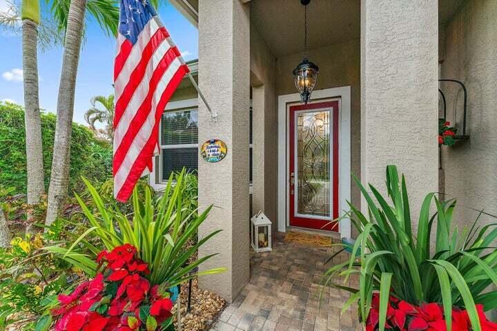 13856 Whispering Lakes Lane