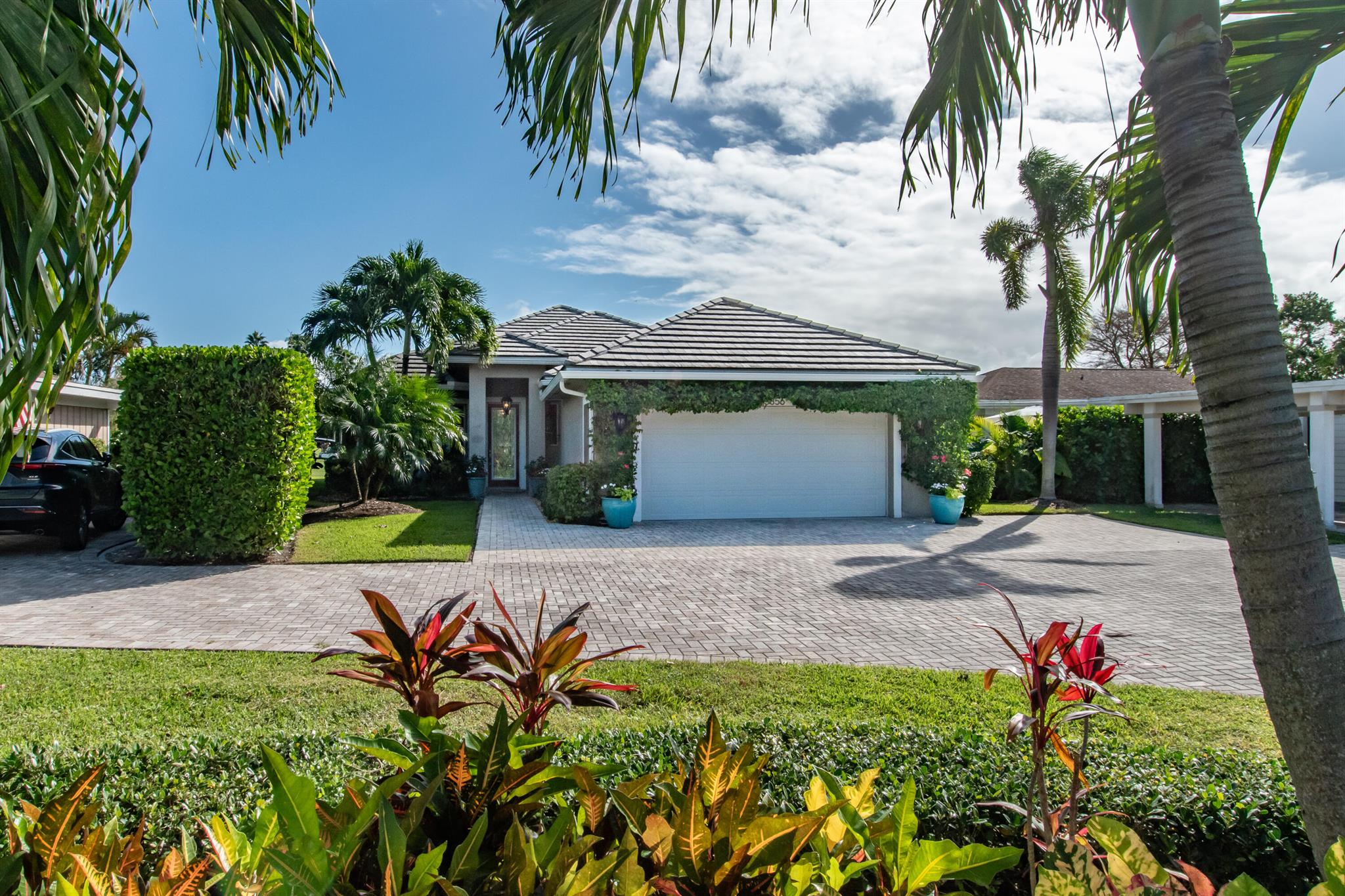 13856 Whispering Lakes Lane