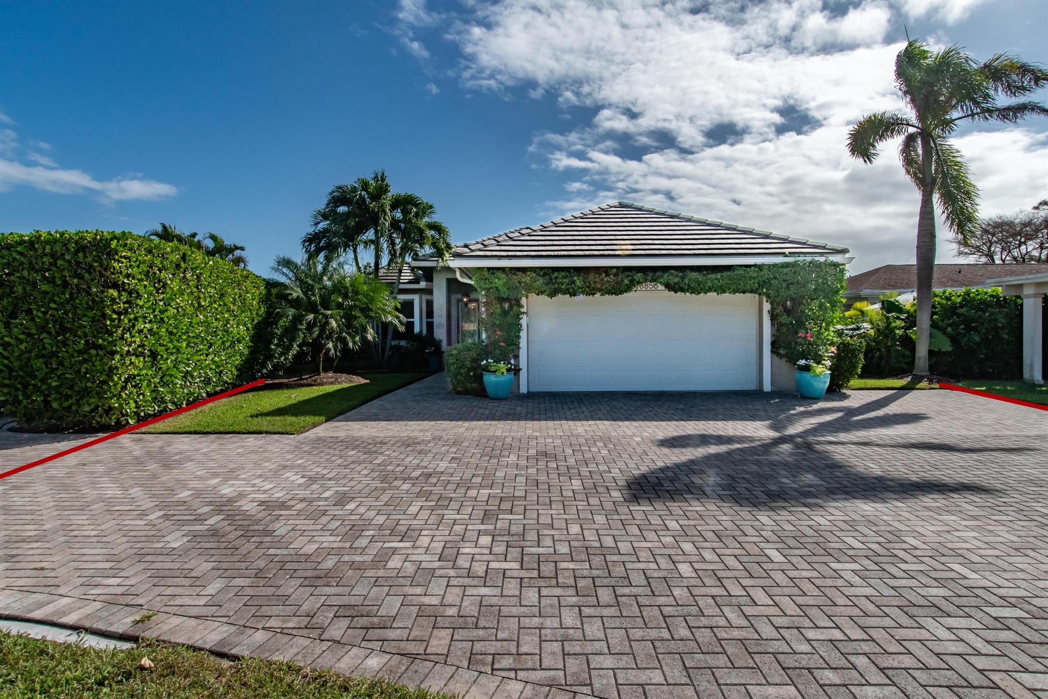 13856 Whispering Lakes Lane