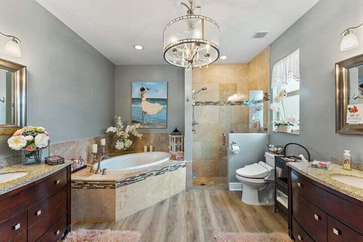 13856 Whispering Lakes Lane