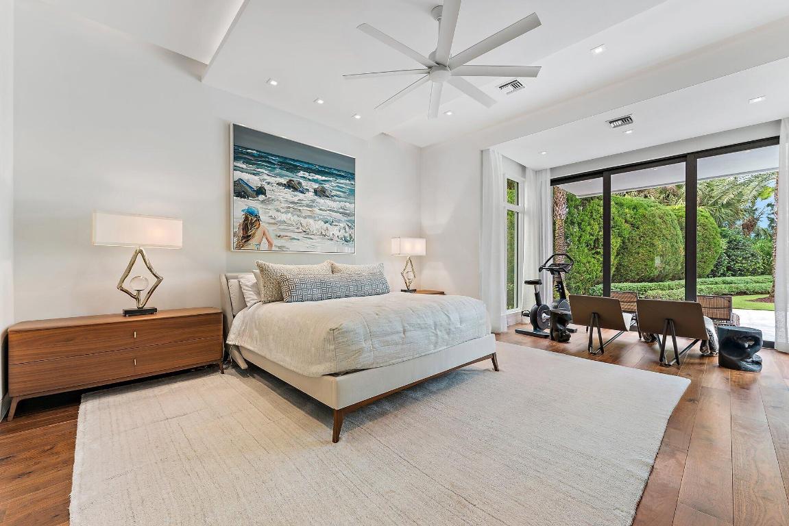 103 W Bears Club Drive