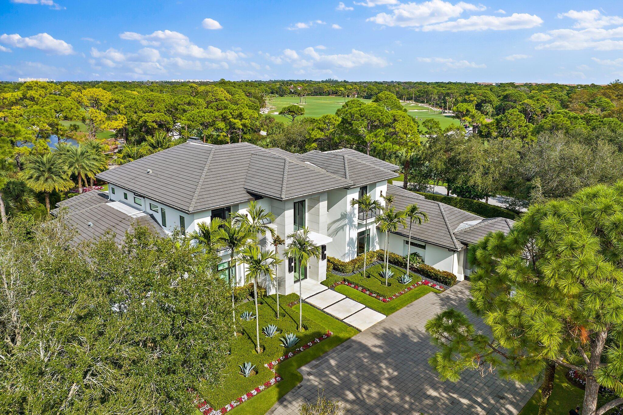 103 W Bears Club Drive