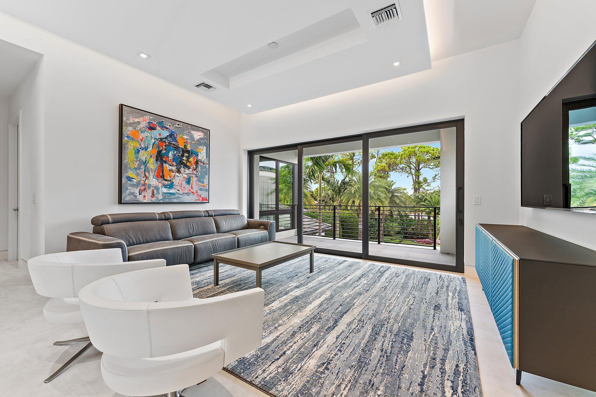 103 W Bears Club Drive