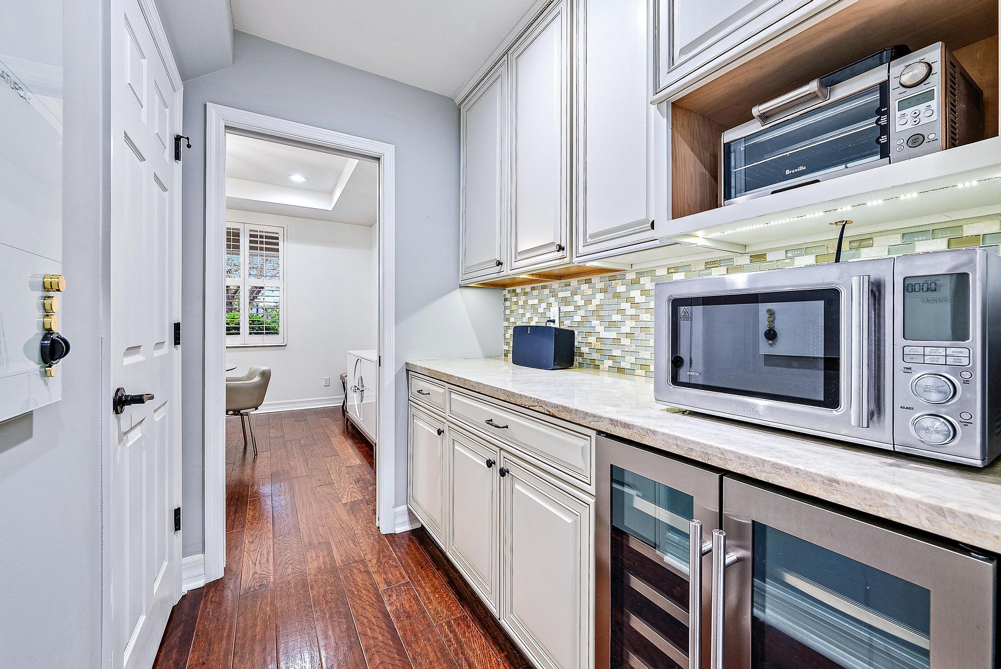 2702 W Mallory Boulevard