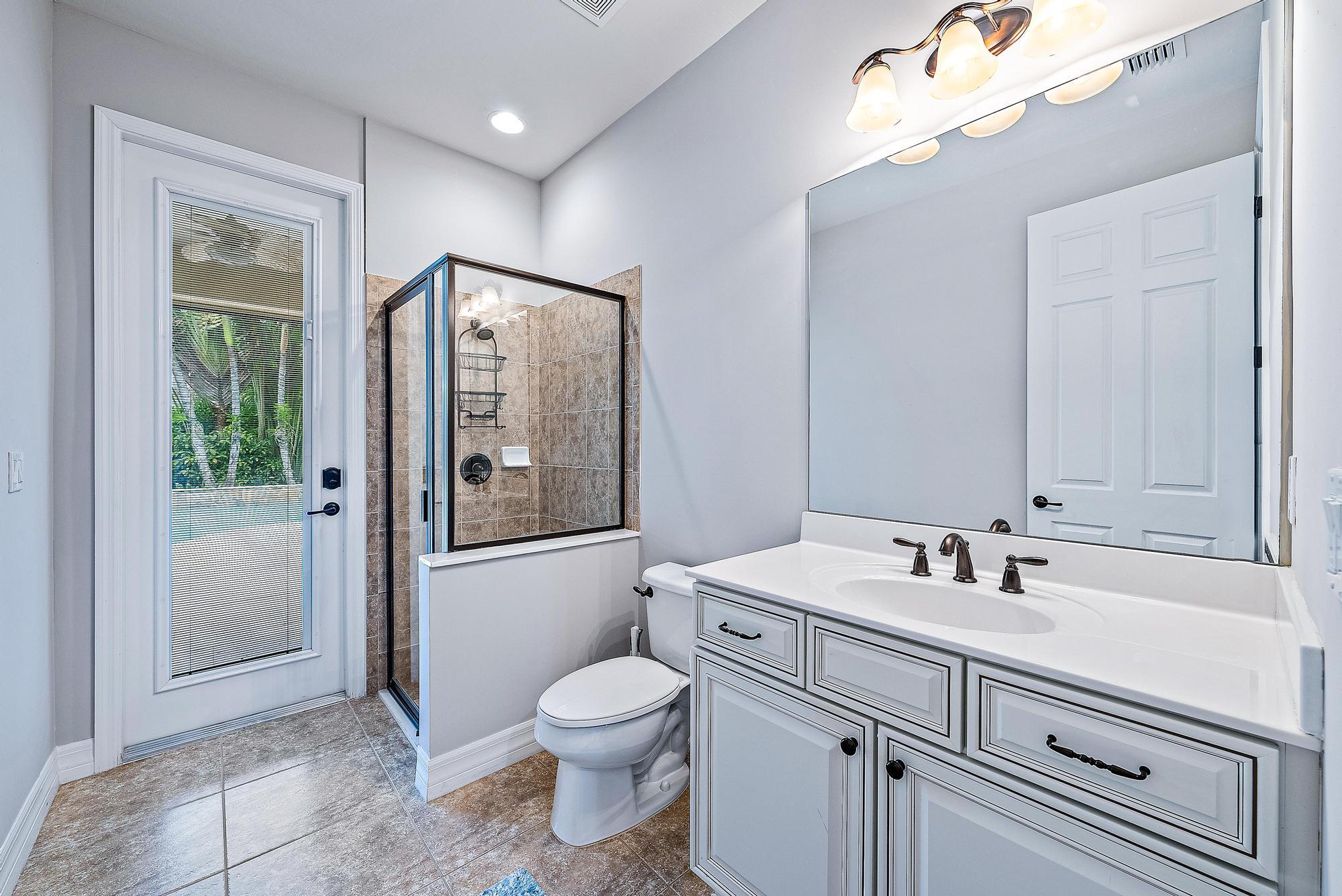 2702 W Mallory Boulevard