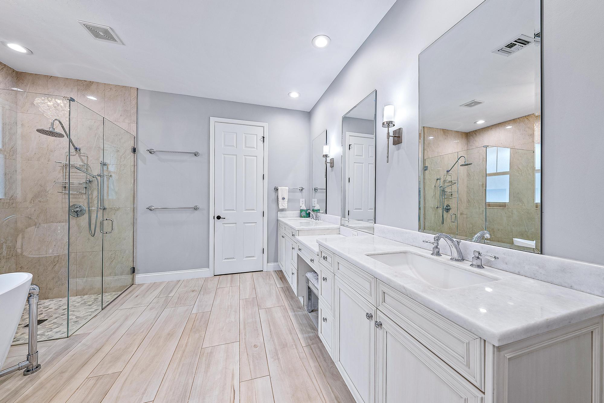 2702 W Mallory Boulevard