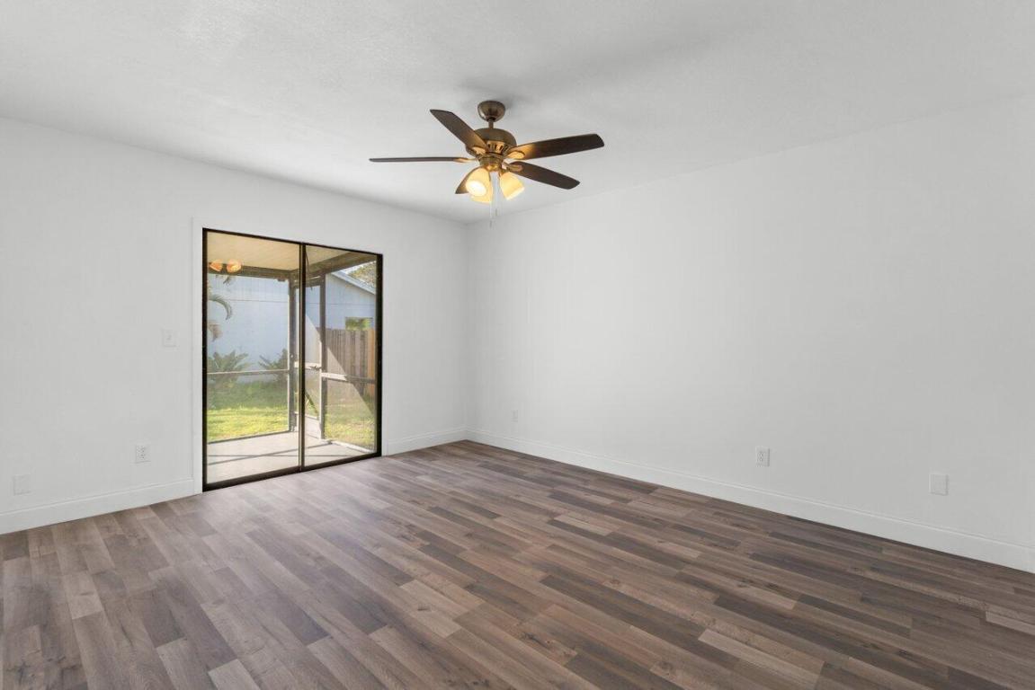 6624 SE Amyris Court