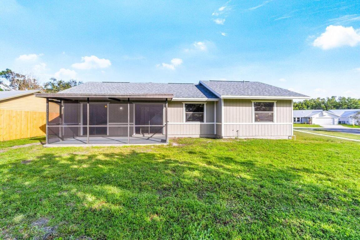 6624 SE Amyris Court