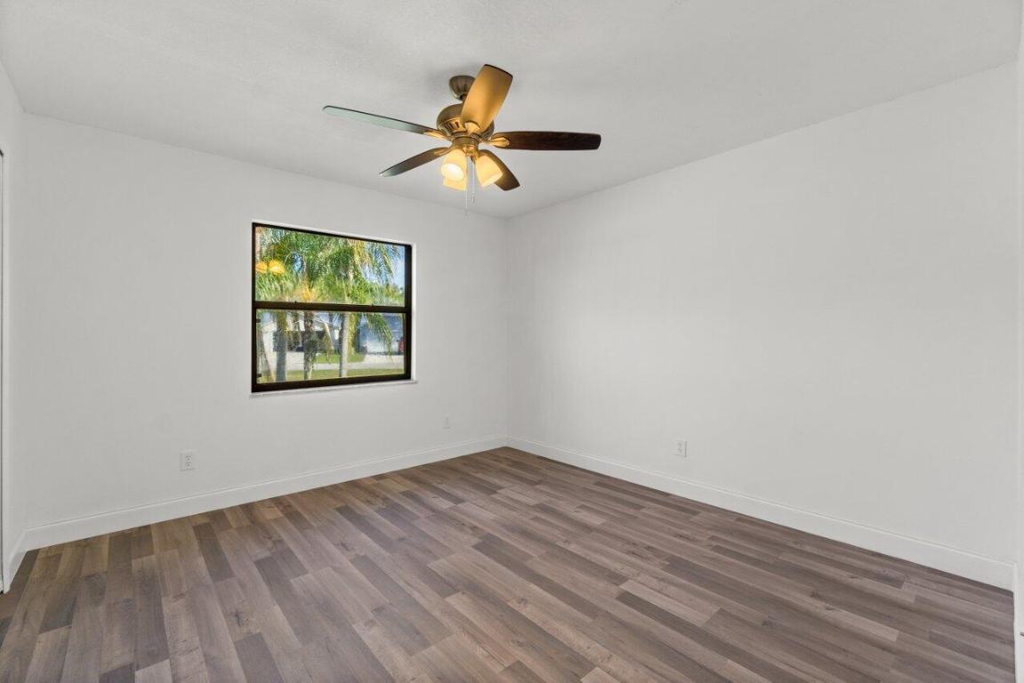 6624 SE Amyris Court