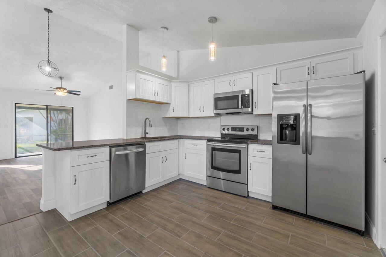 6624 SE Amyris Court