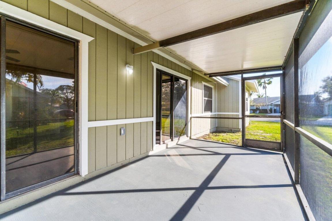 6624 SE Amyris Court