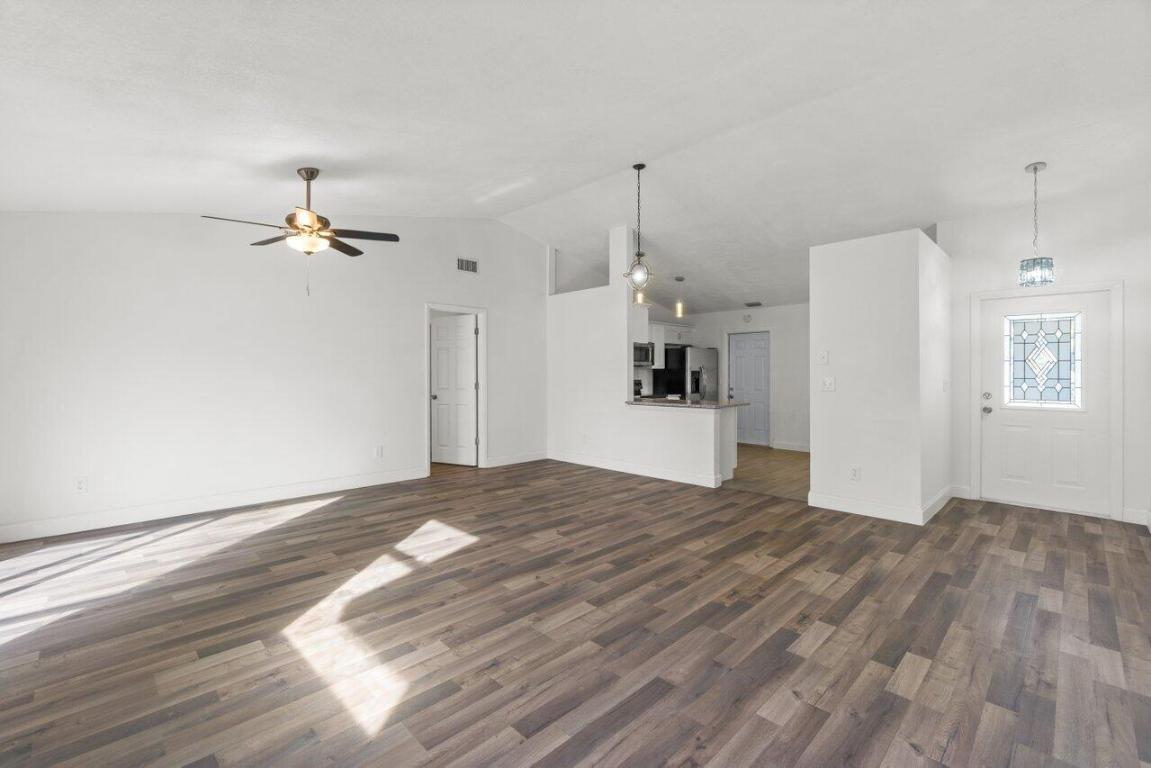 6624 SE Amyris Court