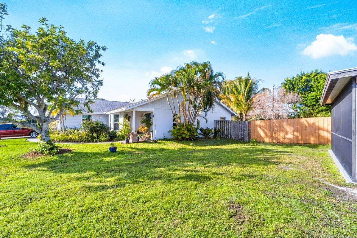 6624 SE Amyris Court