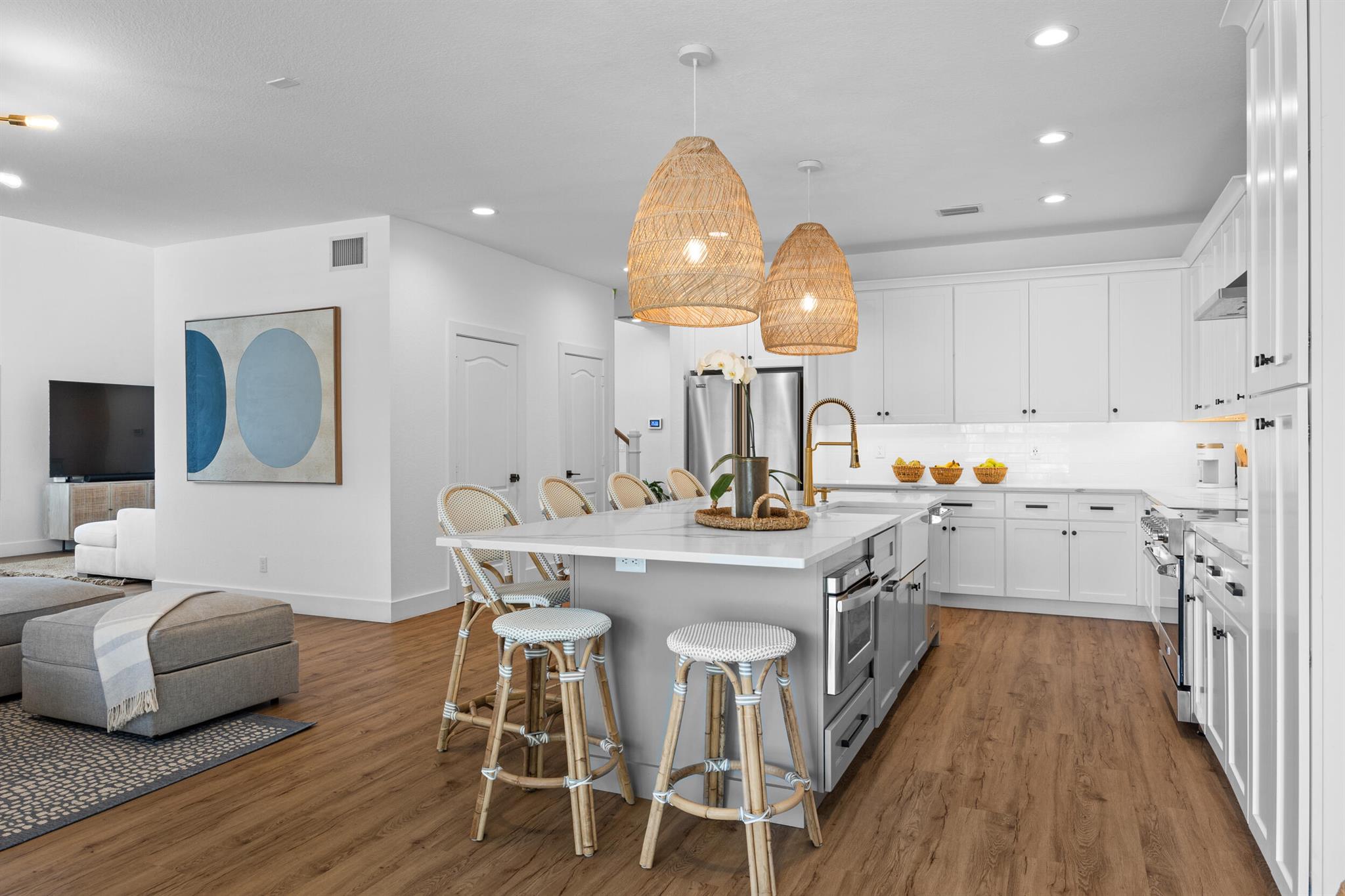 206 Umbrella Place
