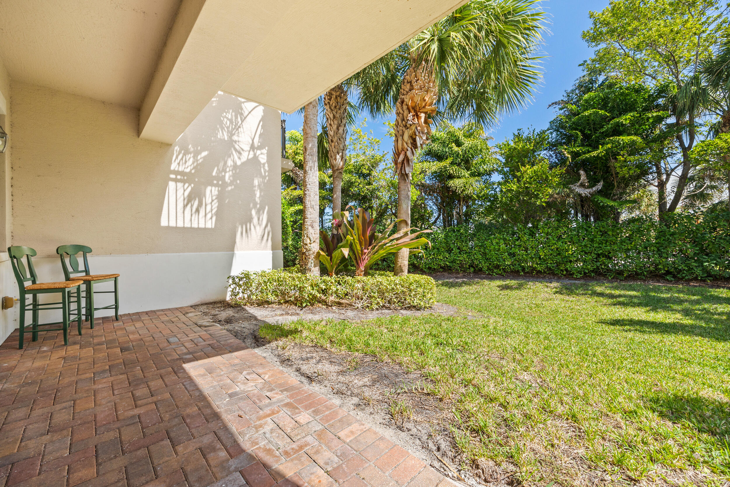 405 Del Sol Circle