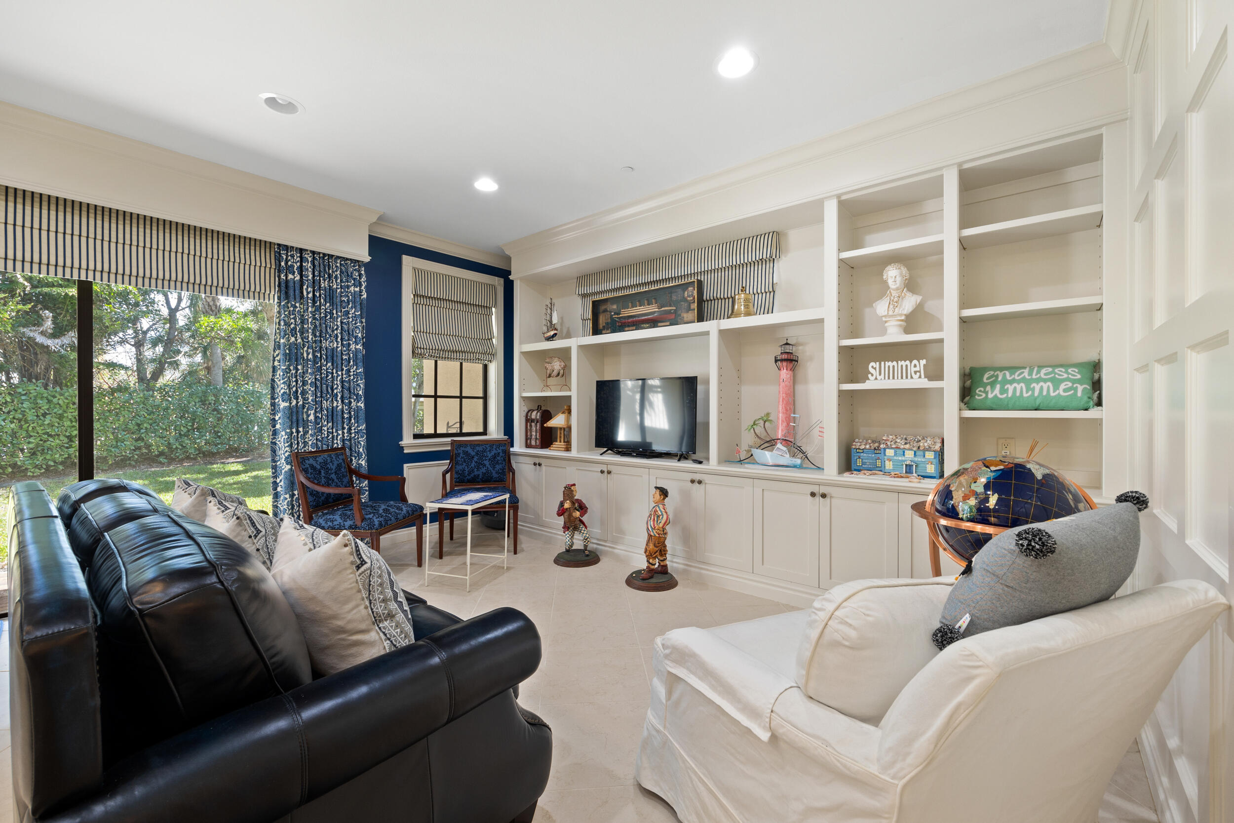 405 Del Sol Circle